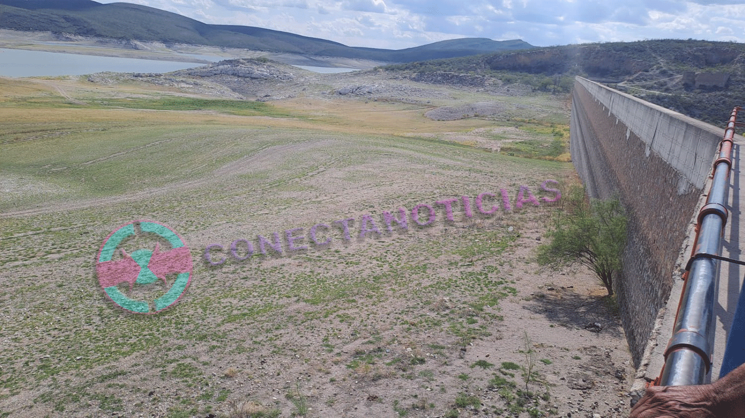 Incongruentes miles de familias viviendo alrededor de la presa más grande del Estado de Chihuahua y estar sin agua: Mal manejo y mal distribución del agua: Enrique Carrillo Sáenz