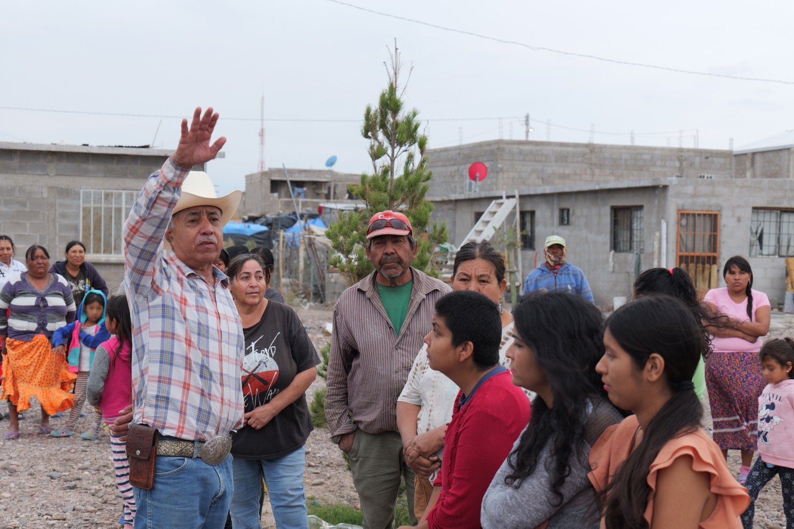 Con el corazón en el distrito: Arturo Zubia fortalece lazos con familias camarguenses