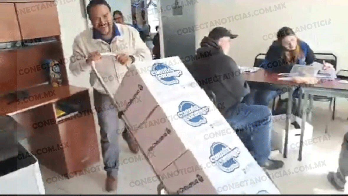 Concluyen entrega de despensas del 2025 en apoyo a familias de Camargo