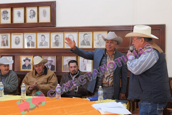 Diputado Arturo Zubía refrenda su apoyo al sector ganadero en Camargo