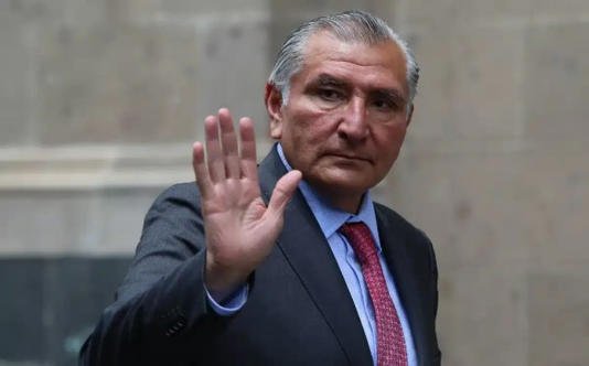 Renuncia de Adán Augusto sacude a Morena en el Senado