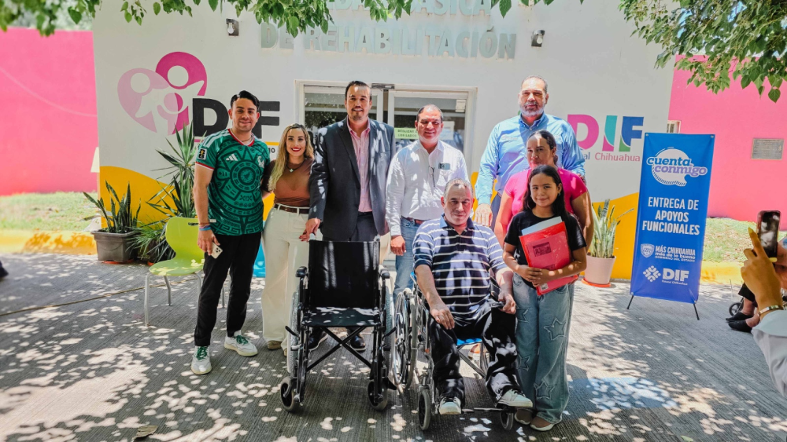 Entregan DIF Municipal Camargo y DIF Estatal más de 25 apoyos funcionales para personas con discapacidad