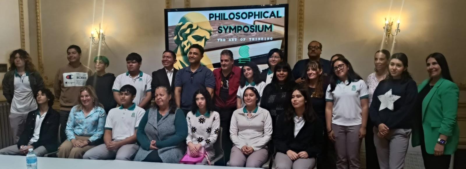 Zury Tamara Chepe Gámez representa con orgullo al COBACH Plantel 15 de Camargo en el Simposium “Conversatorio Filosófico”